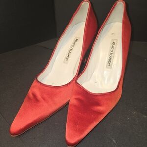Manolo Blahnik Scarlet Velvet Heels